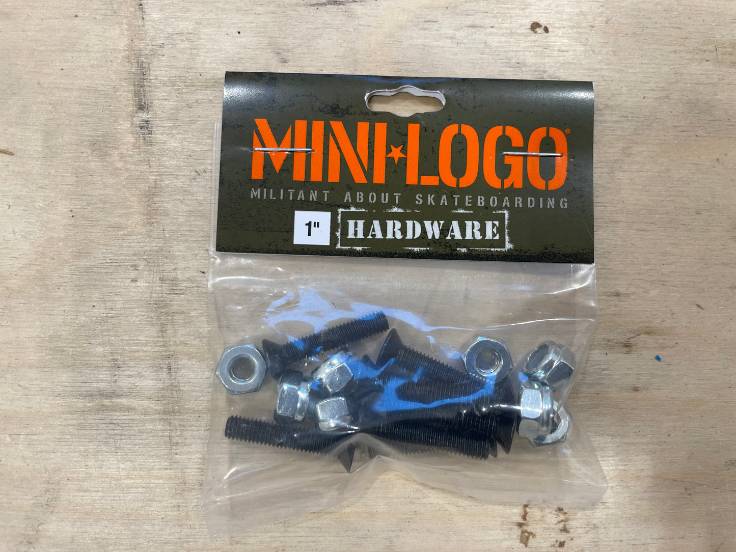 Mini Logo Hardware 1"