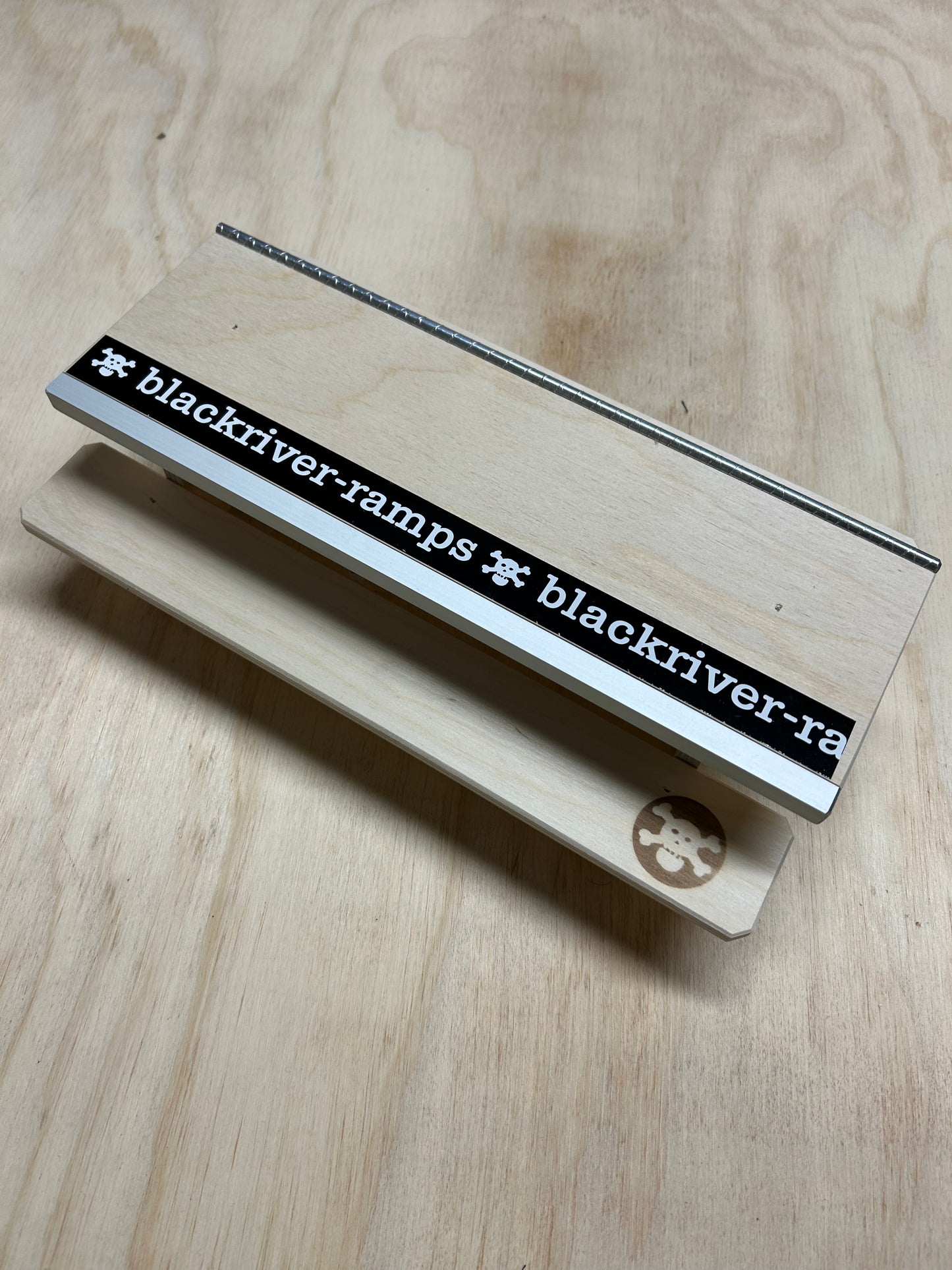 Blackriver Fingerboard Ramps - Diamond Coping Table