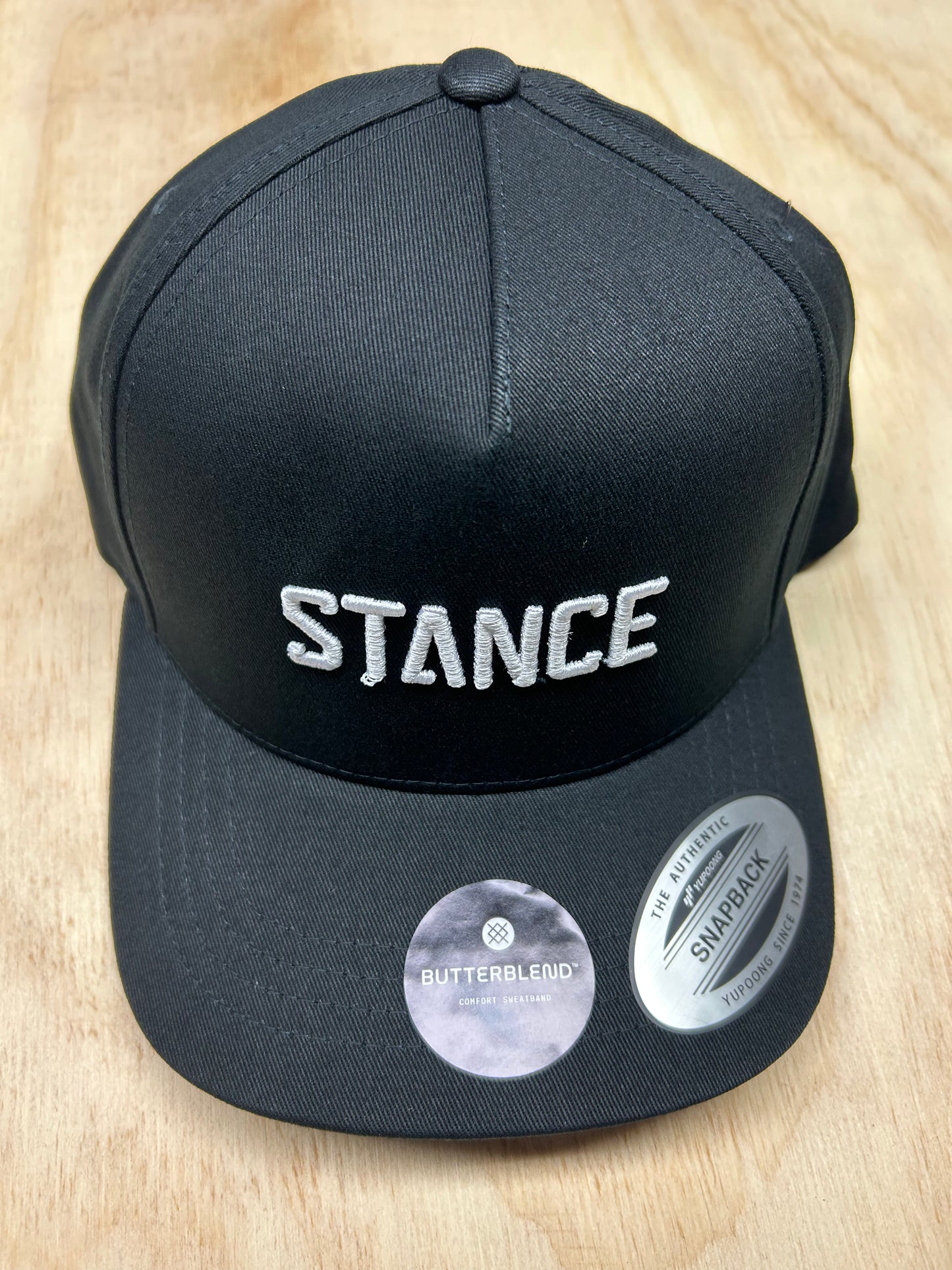 ICON SNAPBACK HAT - BLACKWHITE