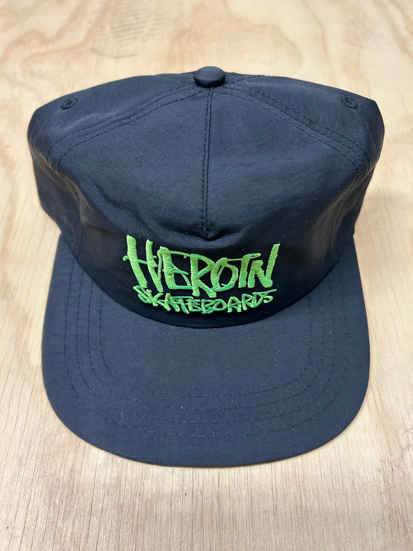 HEROIN SCRIPT NYLON SNAPBACK Black / Green