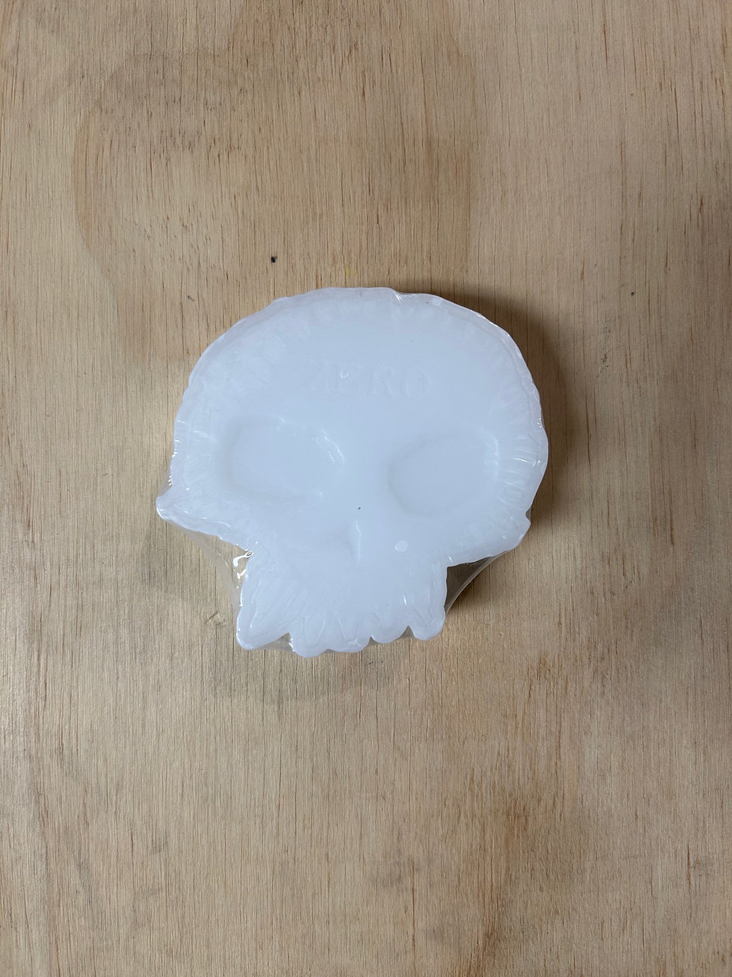 ZERO - Wax Skull (White)