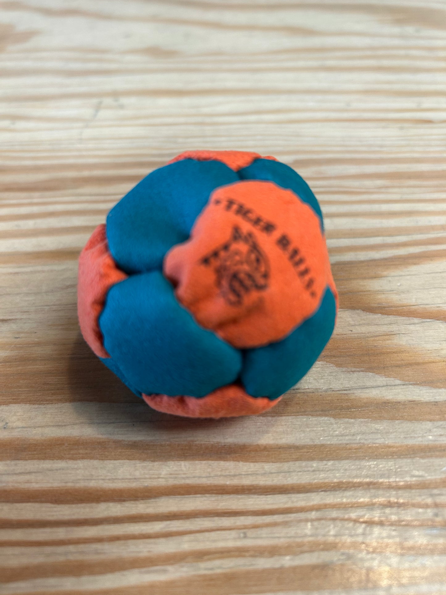 Tiger Balls Footbags - Cosmo 14