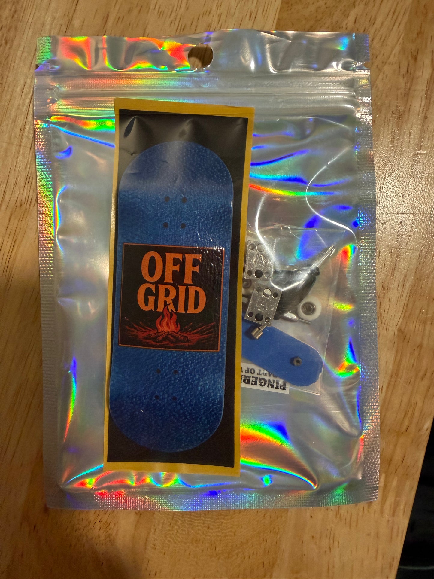 Off Grid Campfire Logo Fingerboard Complete
