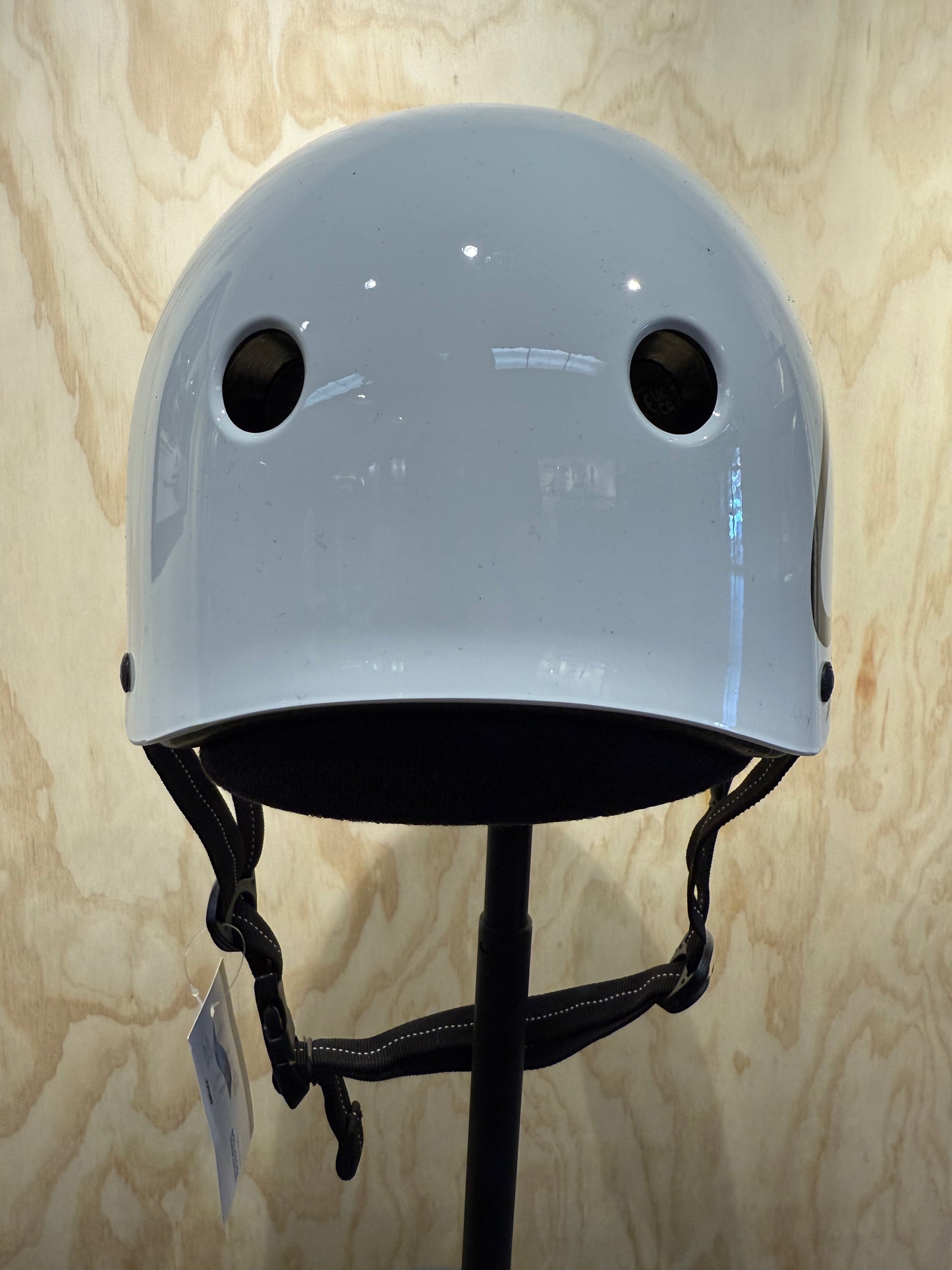 Pro-Tec Low Pro Gloss White