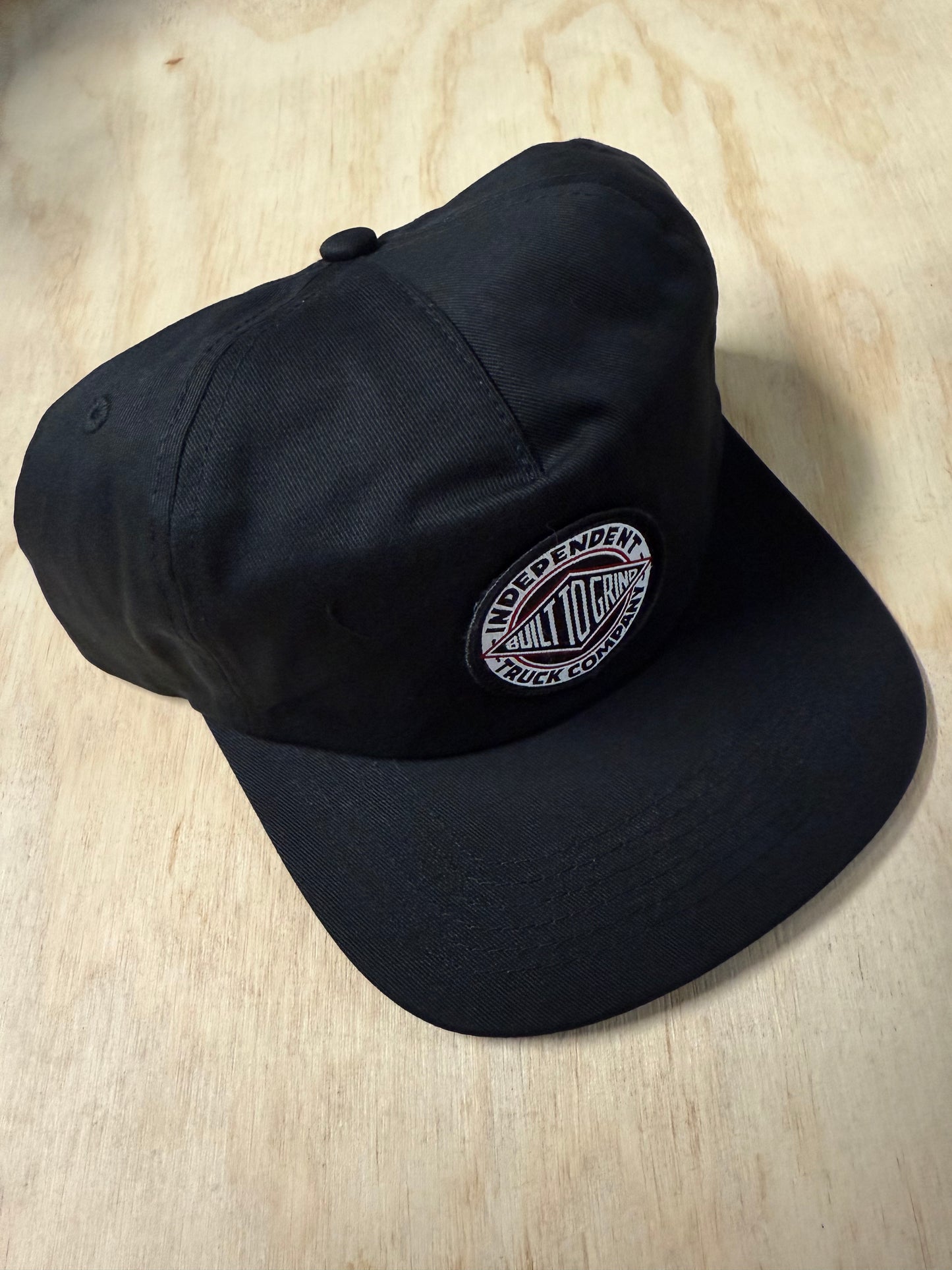 Independent Summit Snapback Unstructured Hat Black