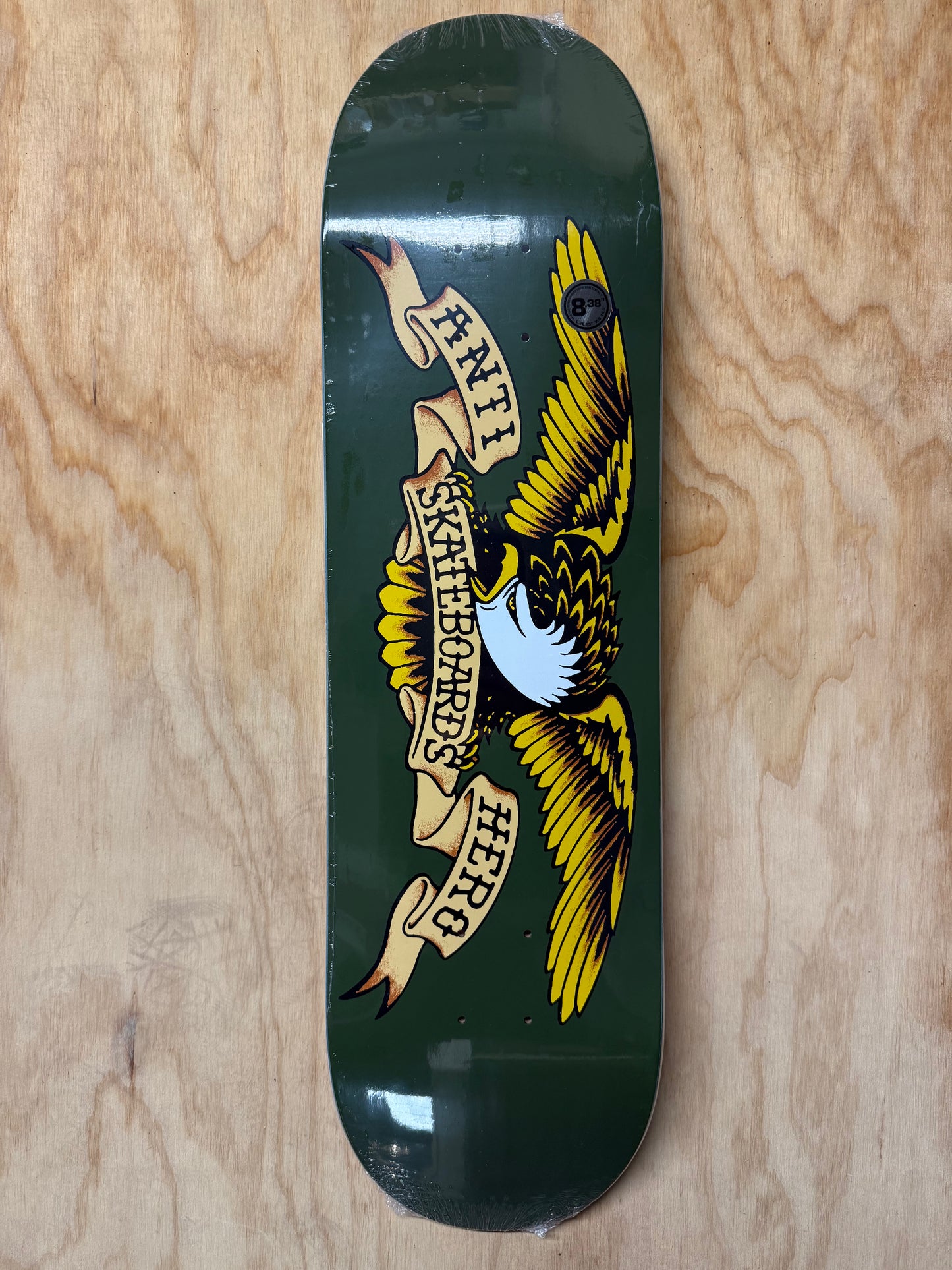 ANTIHERO CLASSIC EAGLE 8.38