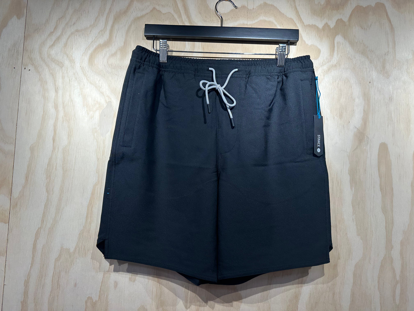 COMPLEX SHORT - ANTHRACITE