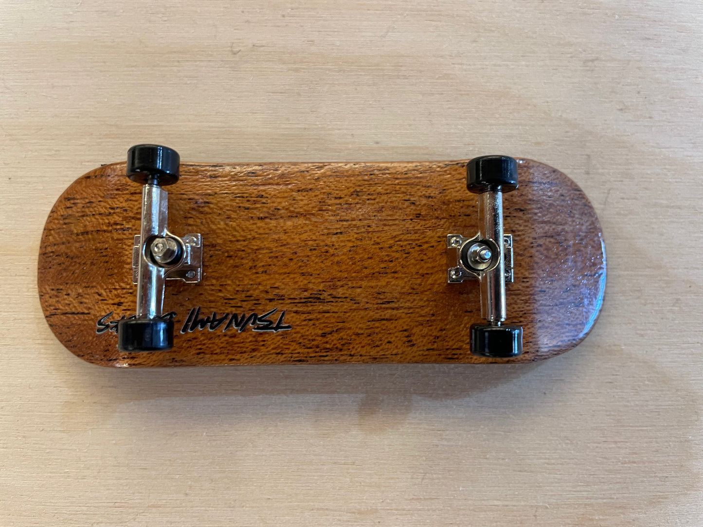 Tsunami Finger Board Complete - Natural / Black Wheels