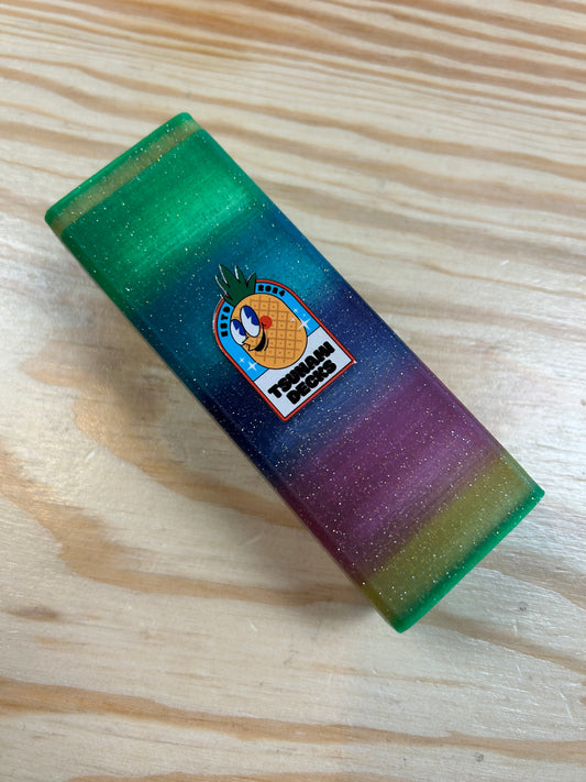 Tsunami Fingerboard Skateble Case - Rainbow