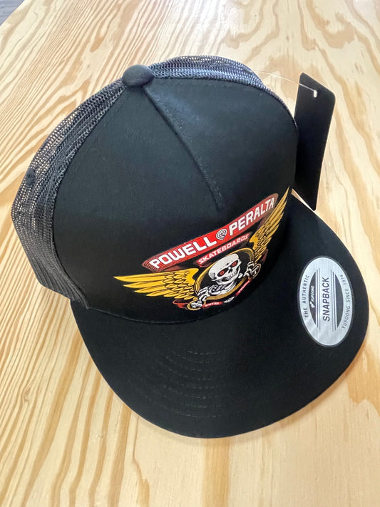 CAP TRUCKER PP WINGED RIPPER BLACK