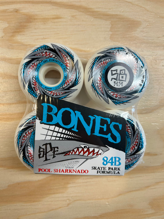 BONES POOL SHARKNADO 58MM P5 SIDECUT SKATEPARK FORMULA 84B