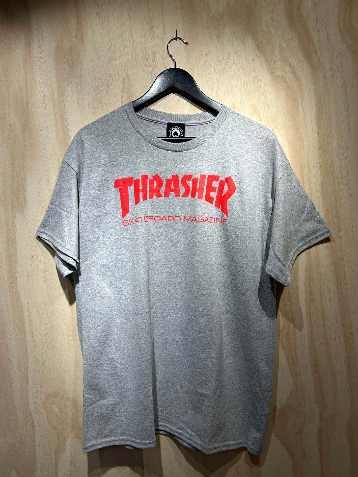 TRASHER Skate Mag T-Shirt Grey/Red