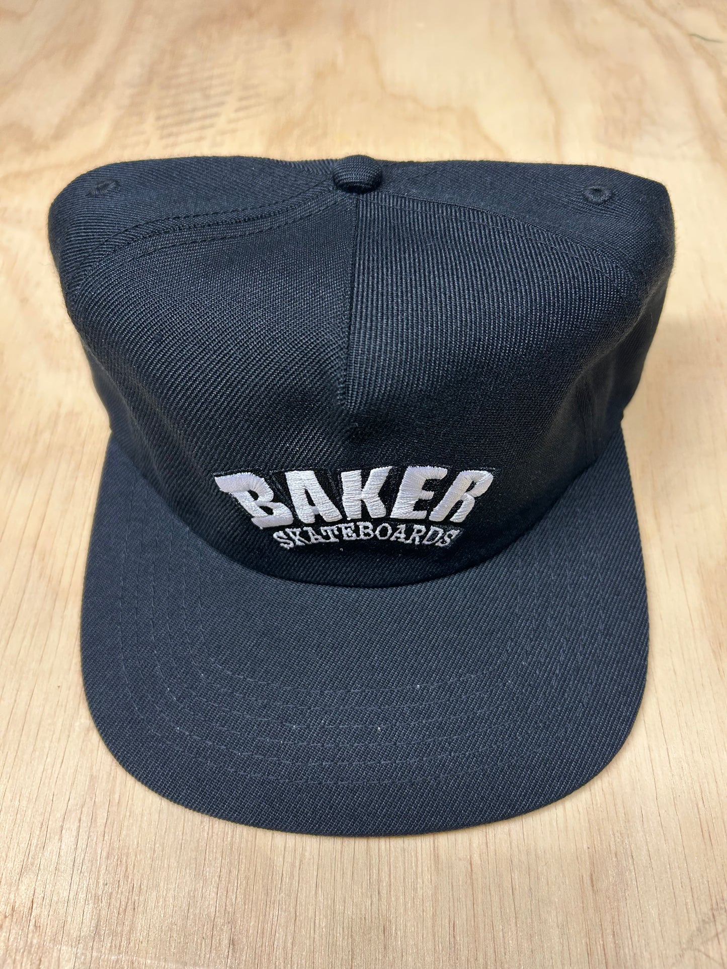 BAKER ARCH LOGO SNAPBACK Black