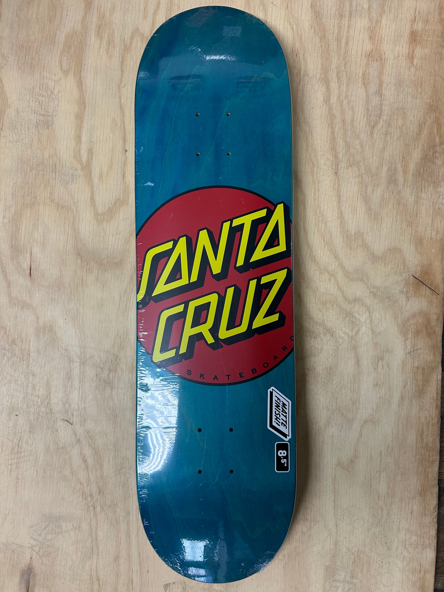 Classic Dot 8.5in x 32.2in Santa Cruz Decks 8.5
