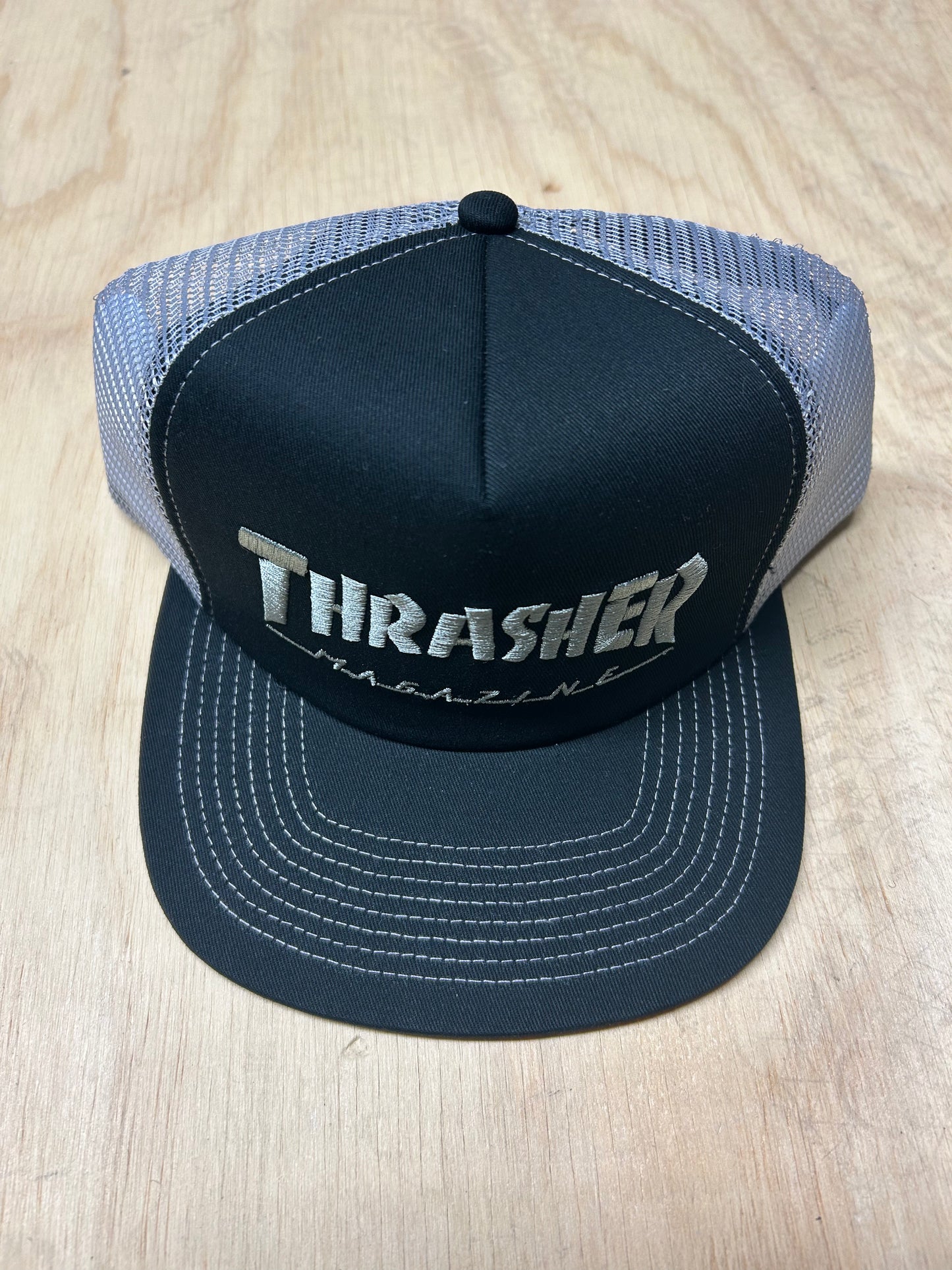 Thrasher MAG LOGO - TRUCKER - BLACK / GREY Hat