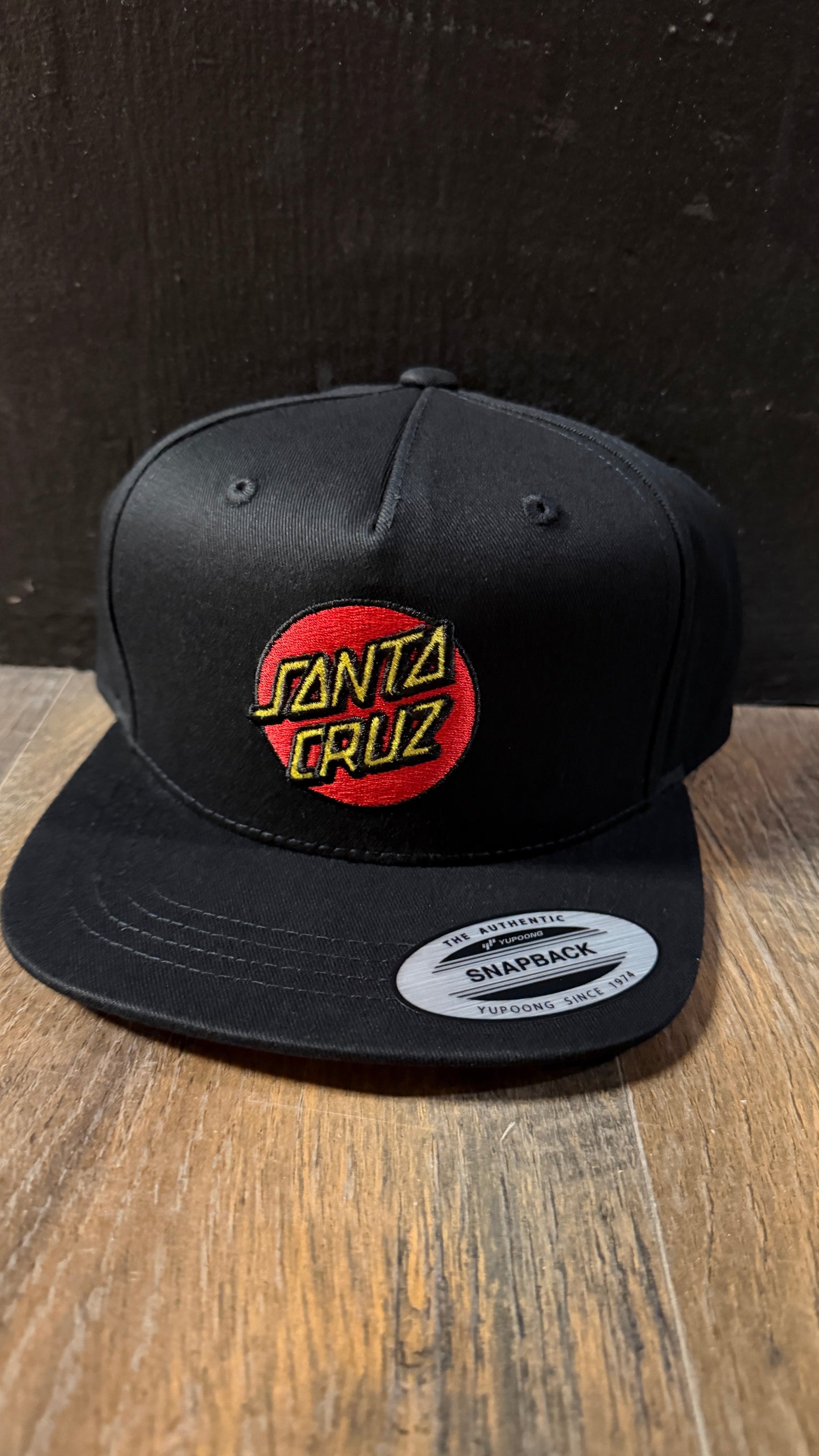 SANTA CRUZ Classic Dot Snapback High Profile Hat Black OS Kid