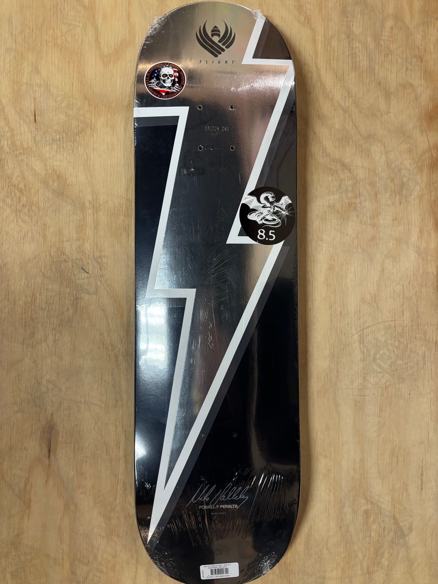 8.5 K26 MIKE VALLELY LIGHTNING BOLT '02' SILVER FOIL