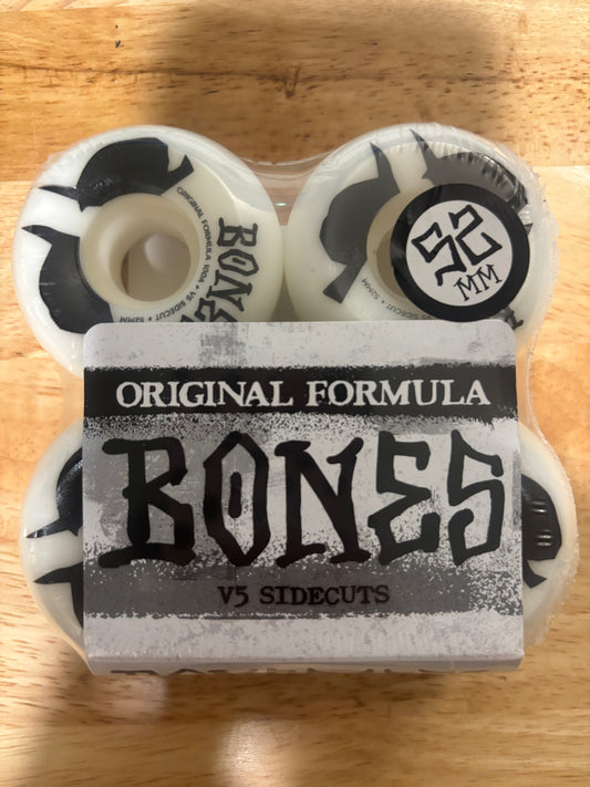 ORIGINAL FORMULA 52 V5 SIDECUTS