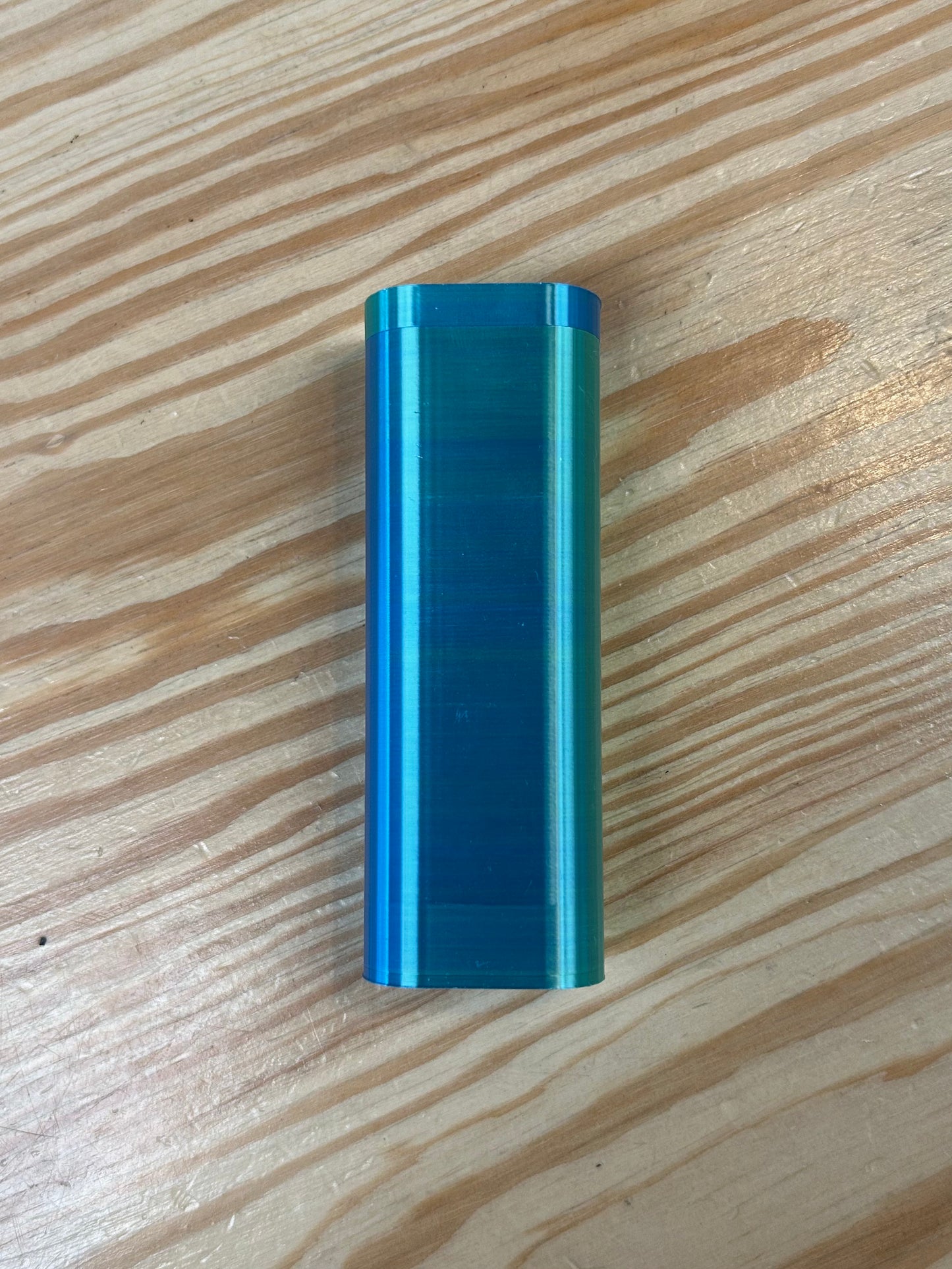 Tsunami Decks Fingerboard Skateble Case - Shiny Turquoise