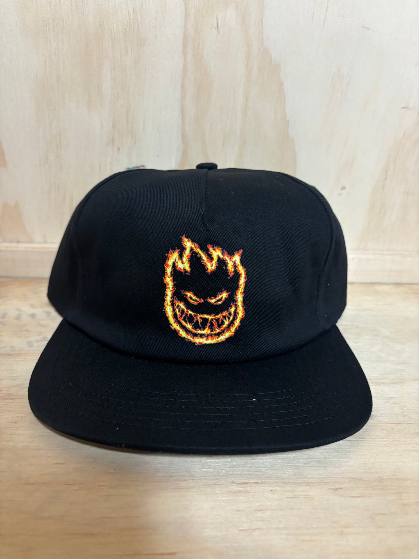 SPITFIRE CHARRED REMAINS SNAPBACK BLACK w/ MULTICOLOR PRINT