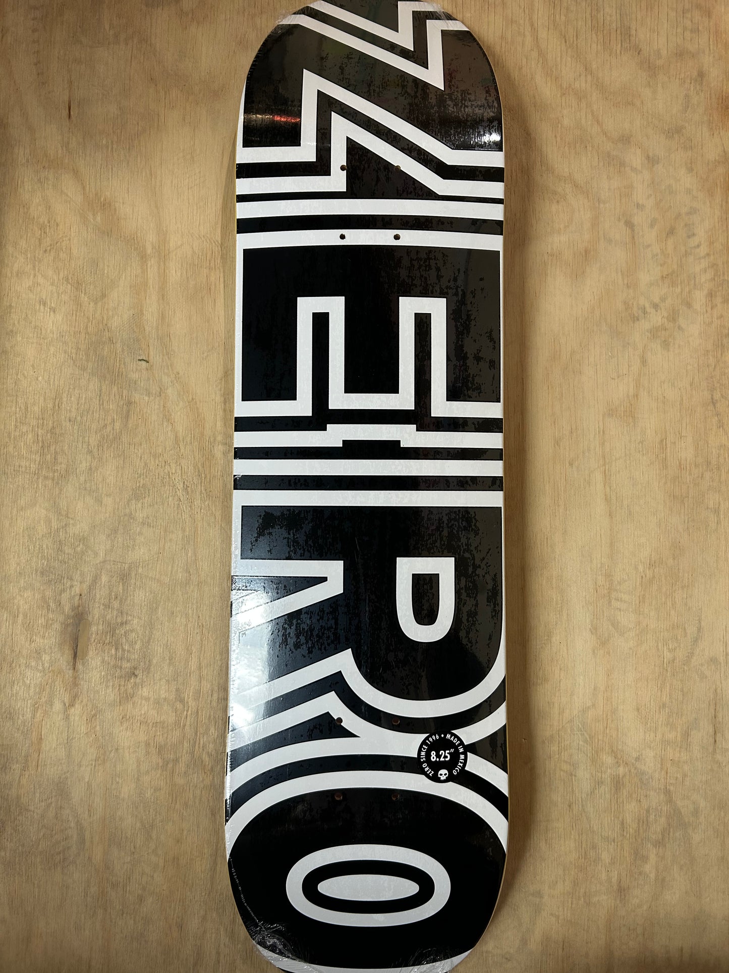Zero Logo Bold Classic