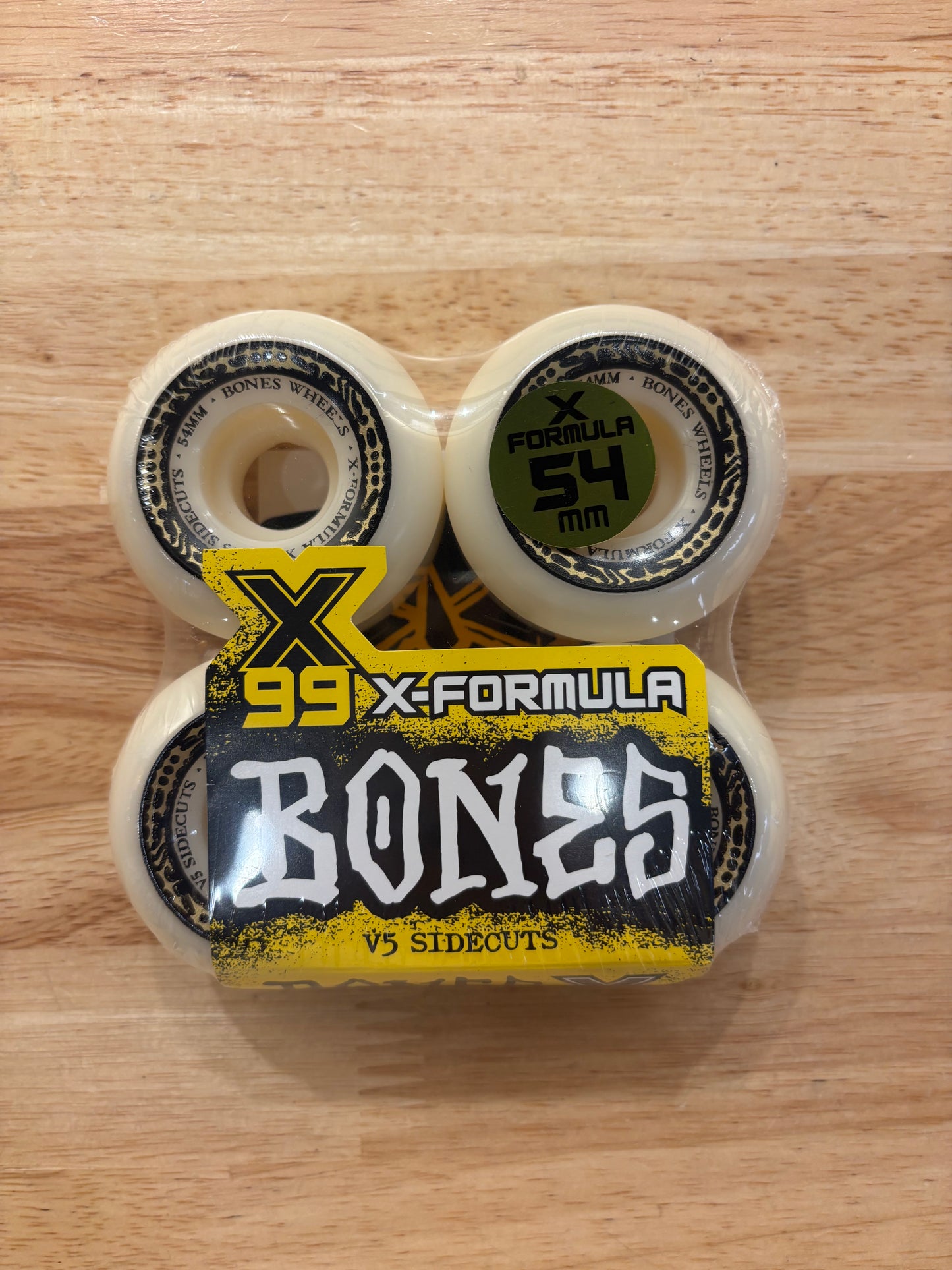 X-formula 54 V5 Sidecuts 99A Gold