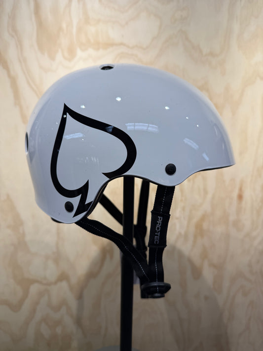 Pro-Tec Low Pro Gloss White
