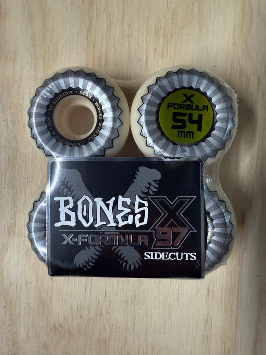 BONES WHEELS X-Formula Sidecuts 54 V5 97A