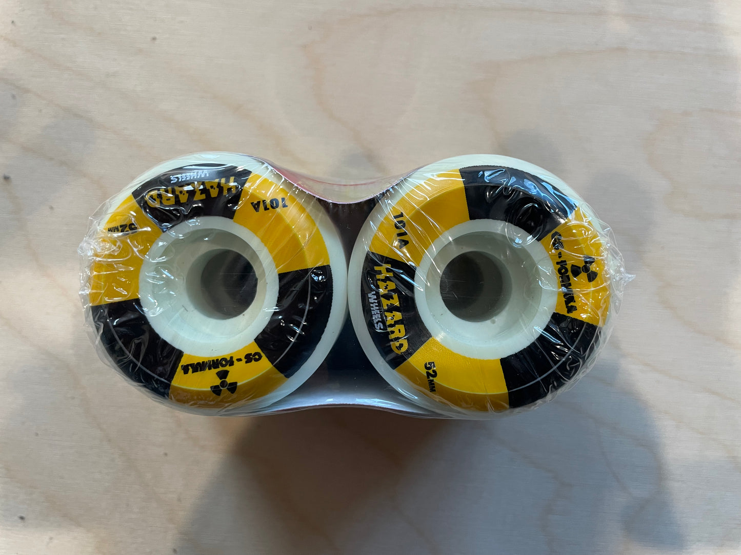 Hazard Radio Active 101A Wheels 52mm