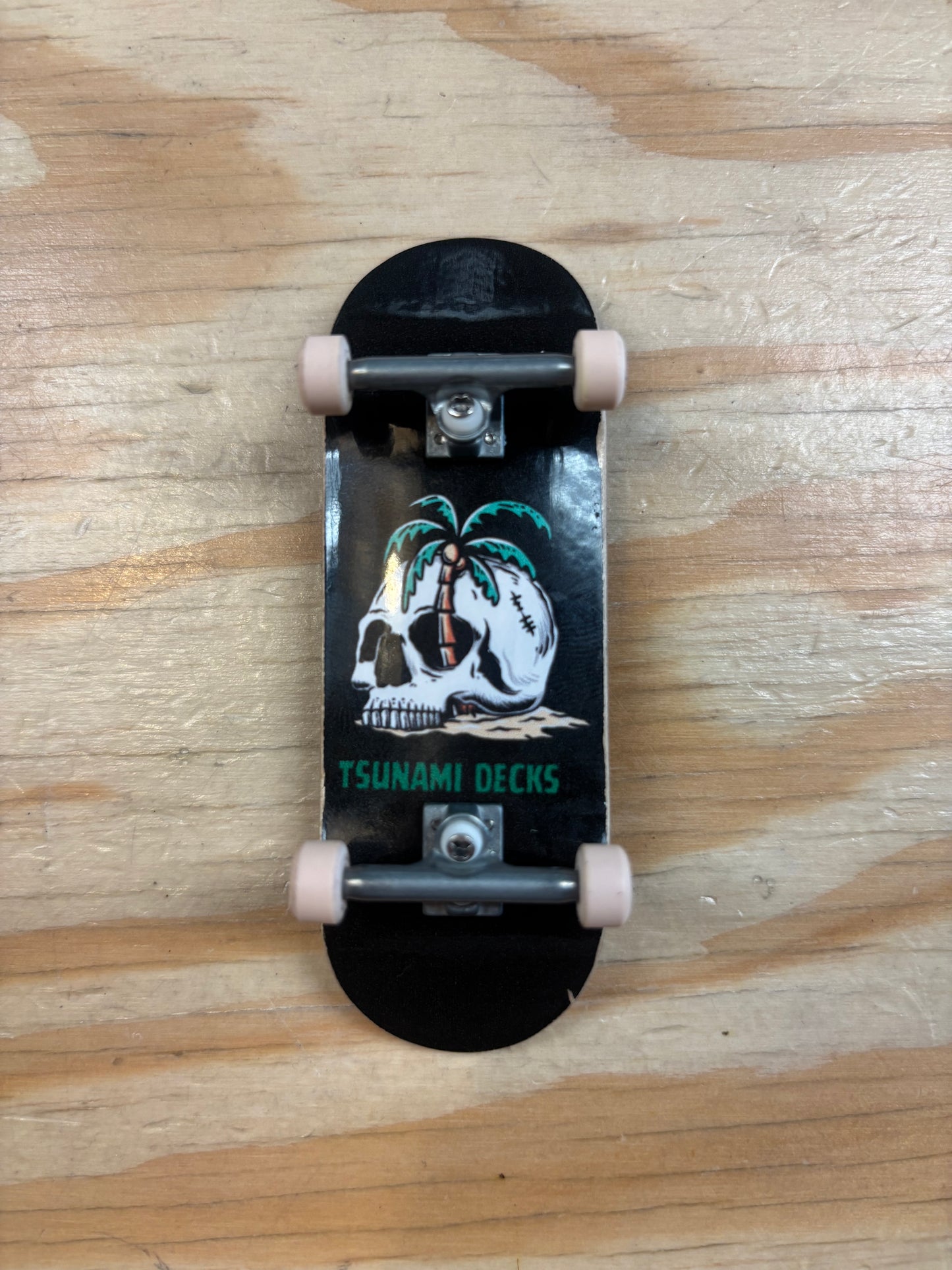 Tsunami Finger Board Complete -PRO Skull