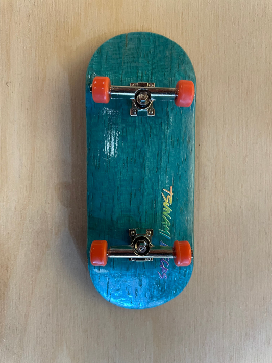 Tsunami Finger Board Complete - Blue / Red Wheels